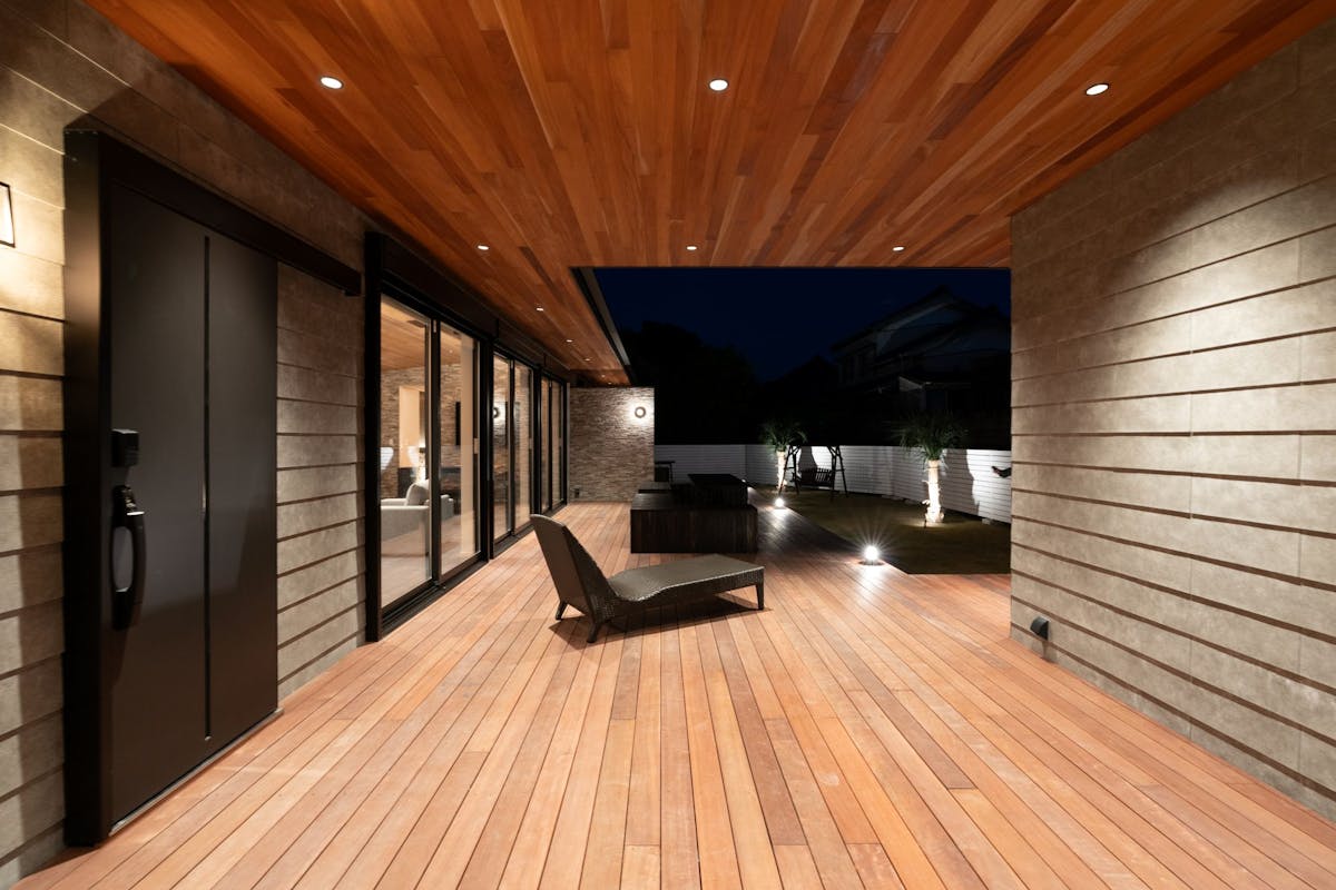 デッキテラス　アマゾンチェリー