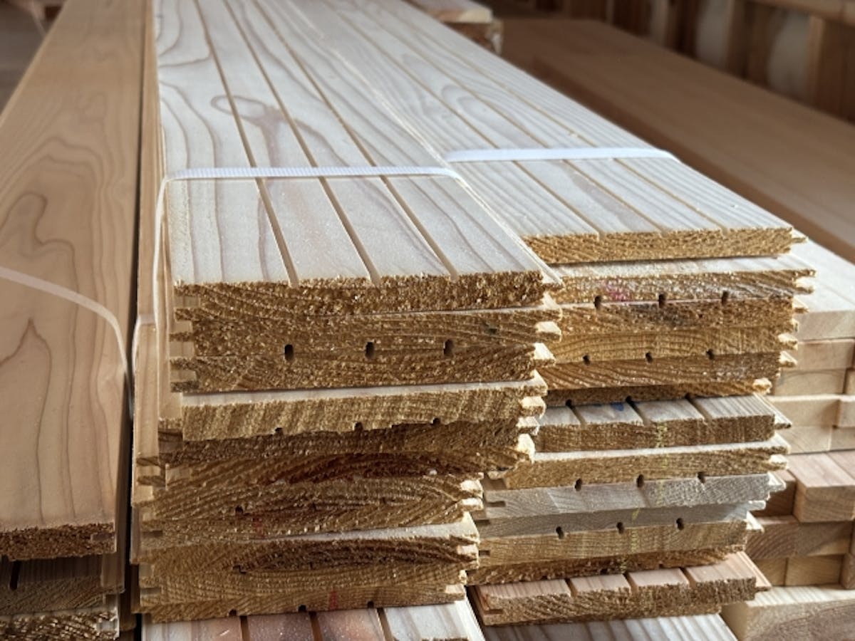 スリット羽目板