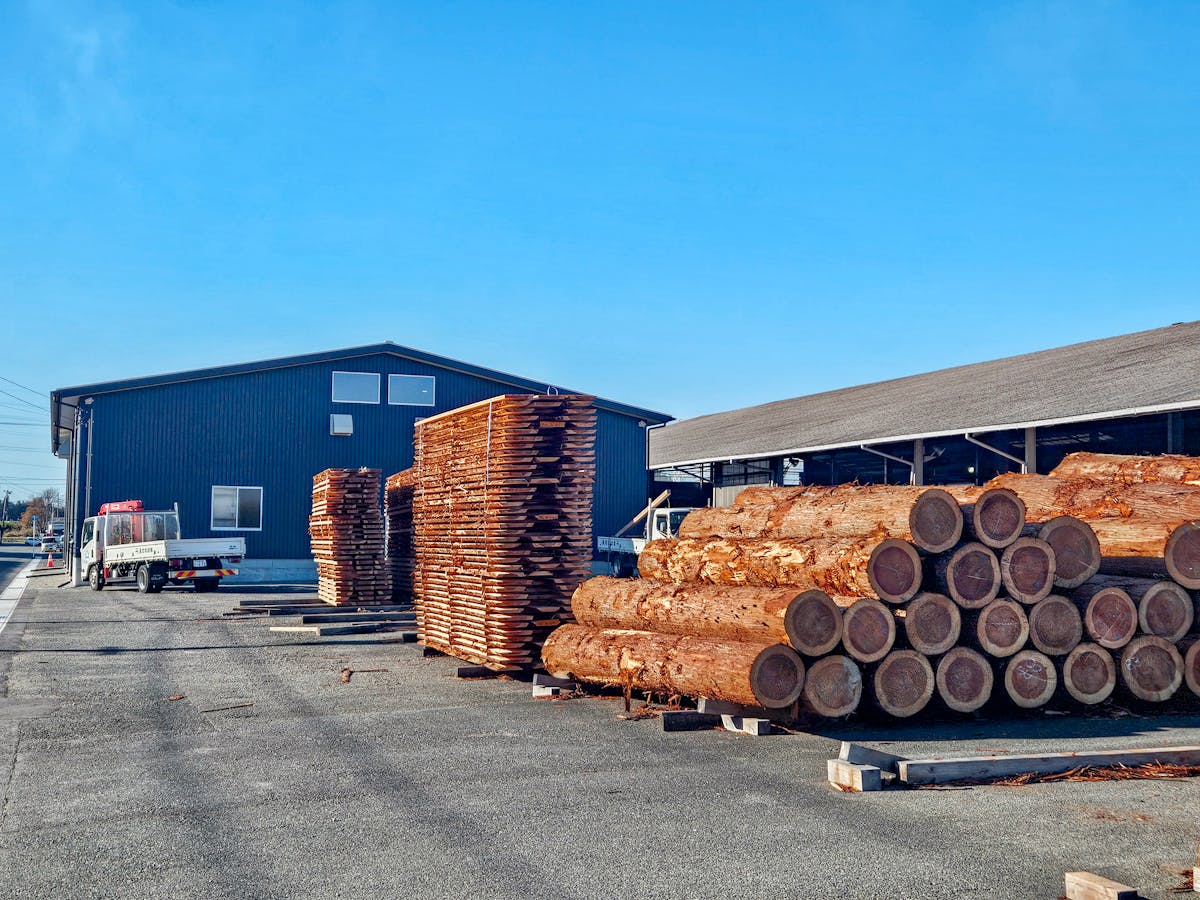 滝口木材外観写真